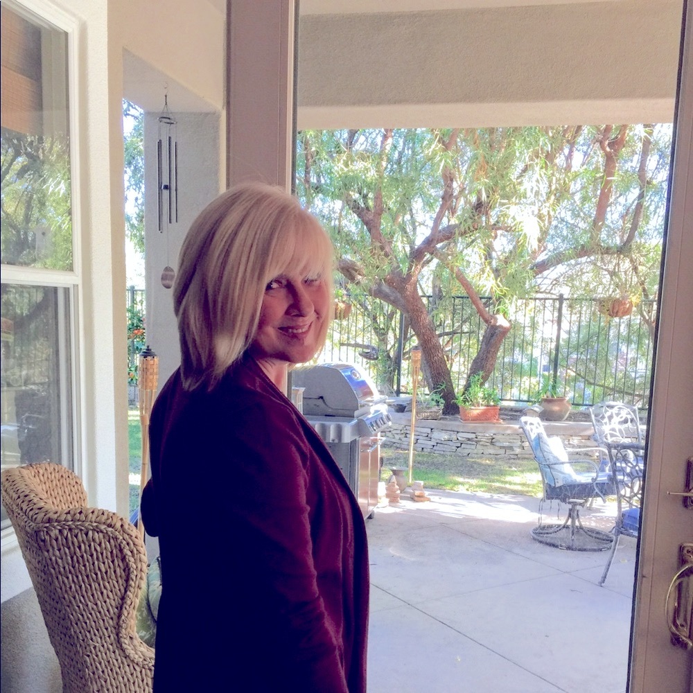 Meet your Posher, Dody